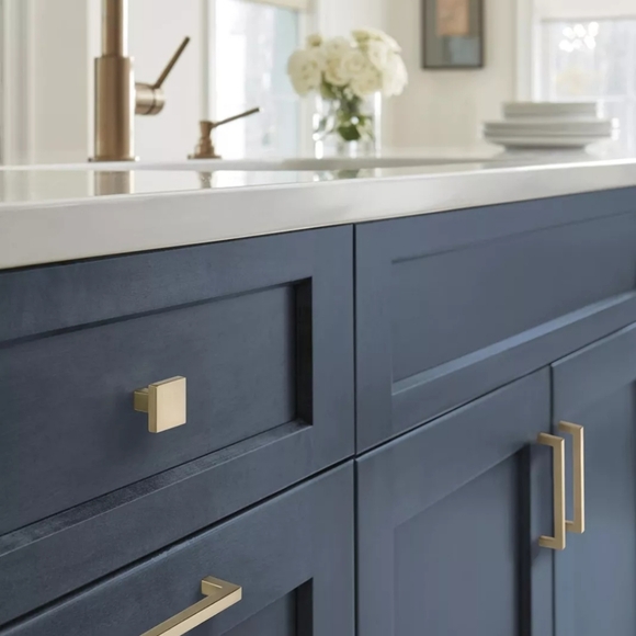 20 Amerock BP36571BBZ Monument Collection 5-1/16 in. (128mm) Pull, Golden Champa - Picture 3 of 6